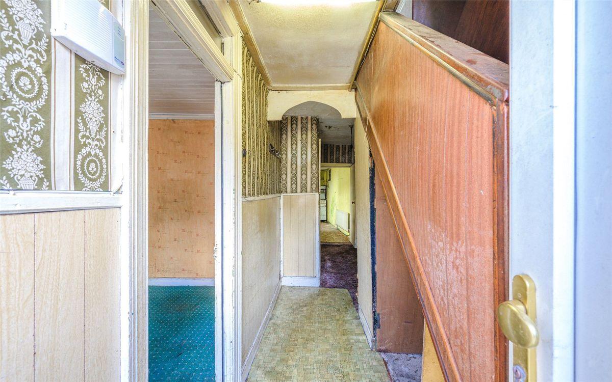12 Ashburton Row, Gardiners Hill, Montenotte, Co. Cork, T23A6D2, historical listing image 3