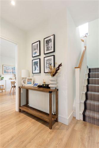8 Mercer Glen, Cherrywood, Dublin 18, historical listing image 2