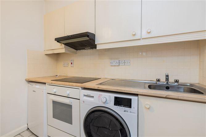 39 Crescent House , Clontarf, Dublin 3, historical listing image 6