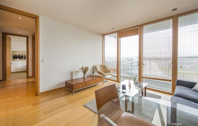Apartment 13 Longford House, Spencer Dock, North City Centre, Dublin, historical listing image 4