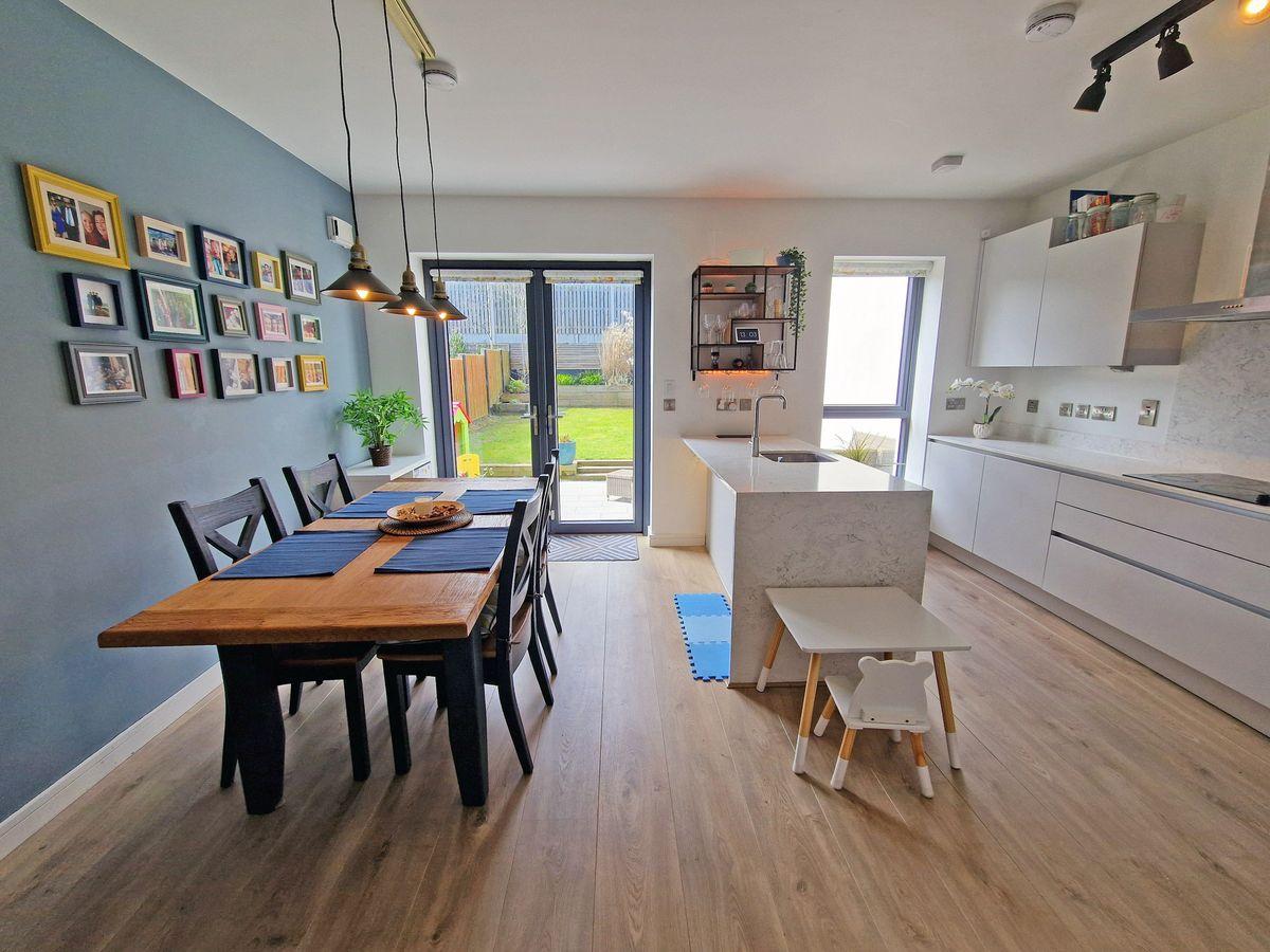 10 Glenheron View, Greystones, Co. Wicklow, A63P710, historical listing image 4