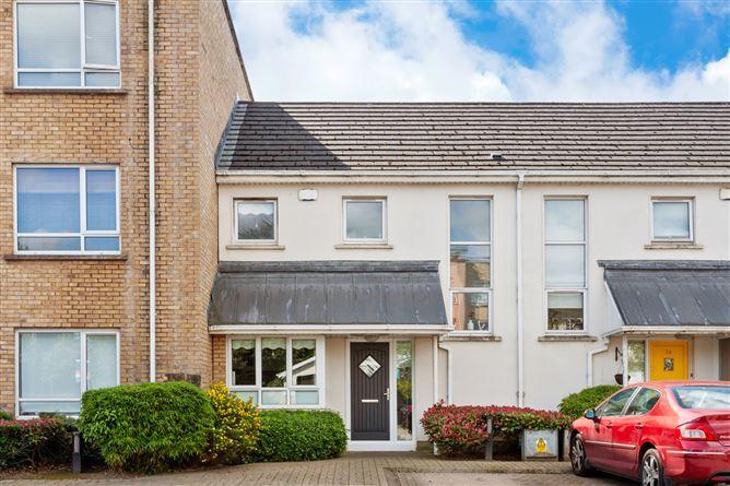 25 The Courtyard, Clonsilla Road, Clonsilla, Dublin 15, historical listing image 1