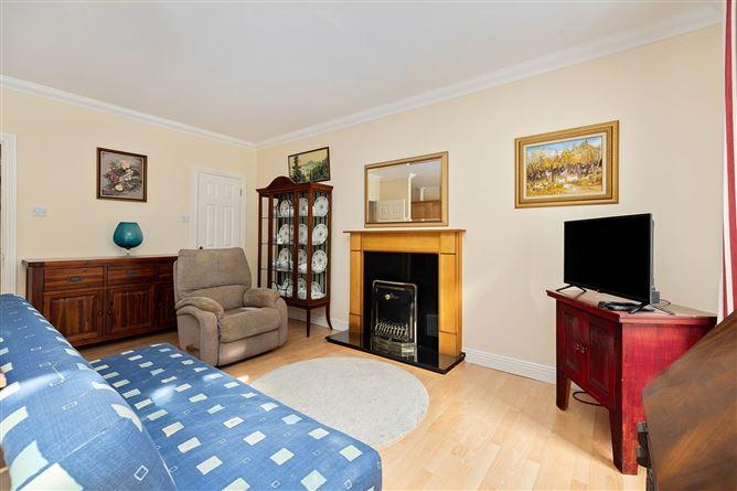 Apt 4 The House, Ban Na Greinne, Naas, County Kildare, historical listing image 6