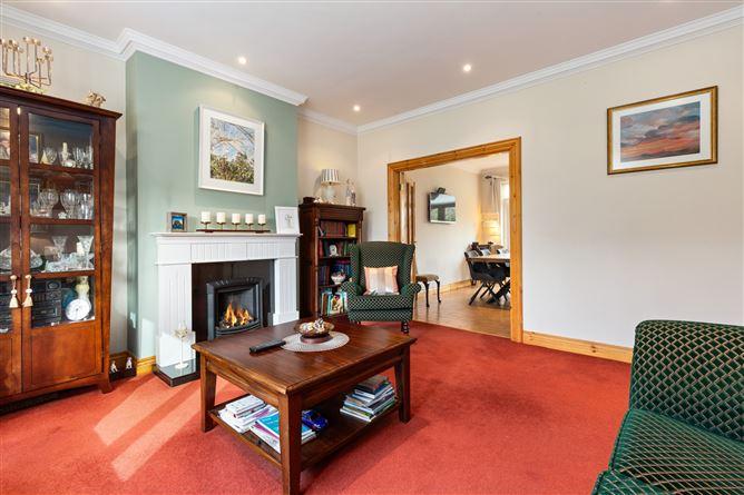 6 Blackwood Mews, Ongar, Clonsilla, Dublin 15, historical listing image 3