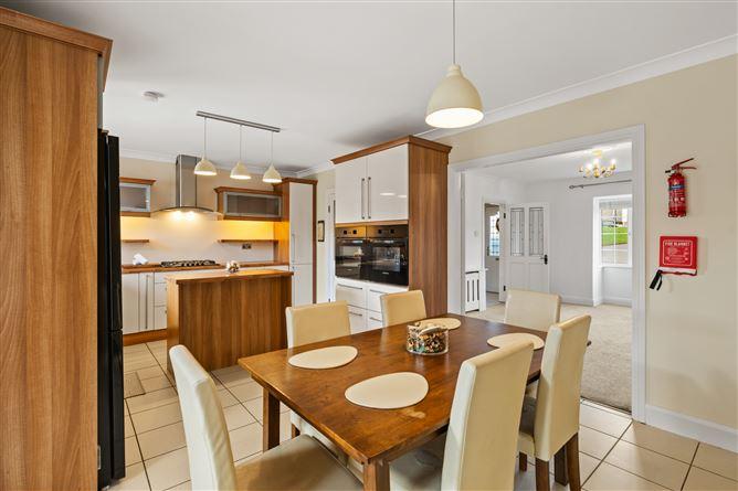 106 Dun Eoin, Carrigaline, Cork, historical listing image 4