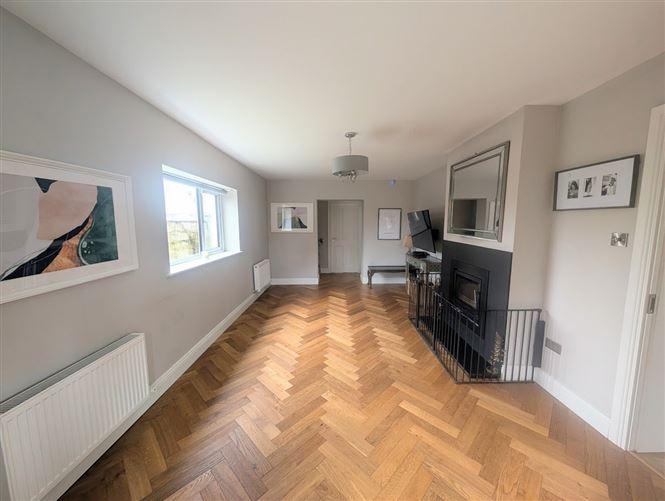 Tom Doherty Photography, Breffni, Co. Tipperary, historical listing image 4