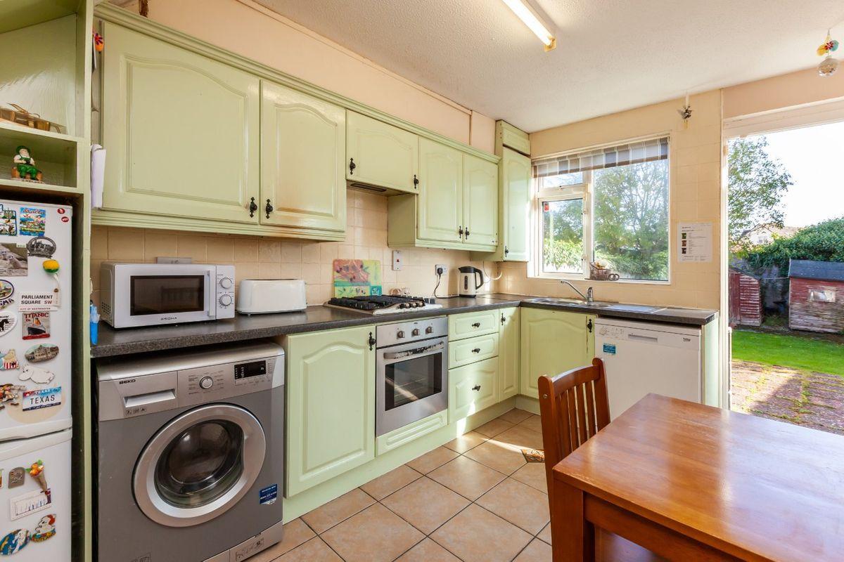 104 Willow Park Road, Glasnevin, Dublin 11, historical listing image 4