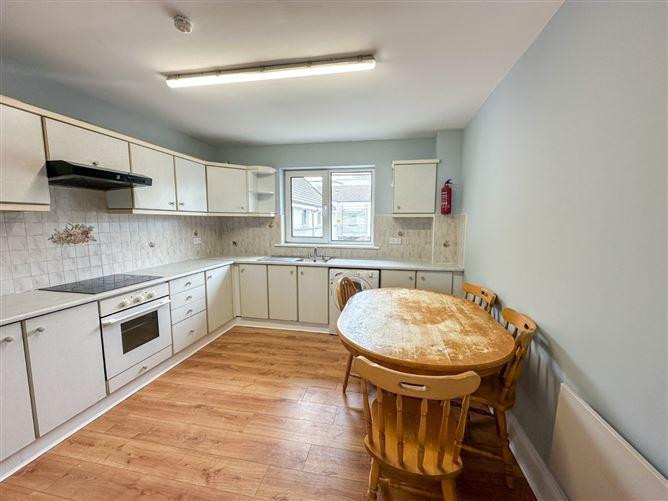 8 Commerce Court, Flood Street, Galway City, historical listing image 5