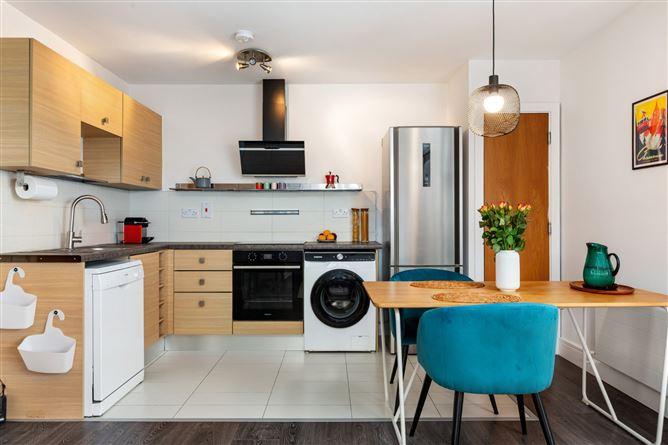 16 Wyckham Point, Dundrum, Dublin 16, historical listing image 5