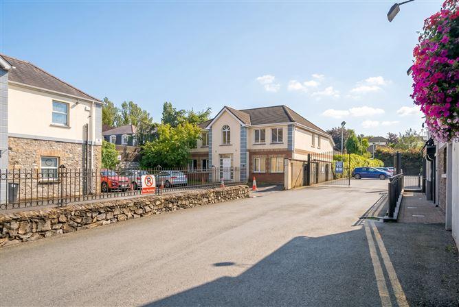 Apartment 6, Ardfield Court, Old Lucan Road, Dublin, historical listing image 1