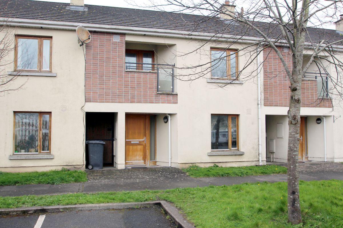 141 Church Hill, Tullamore, Co. Offaly, R35V9W7, historical listing image 3